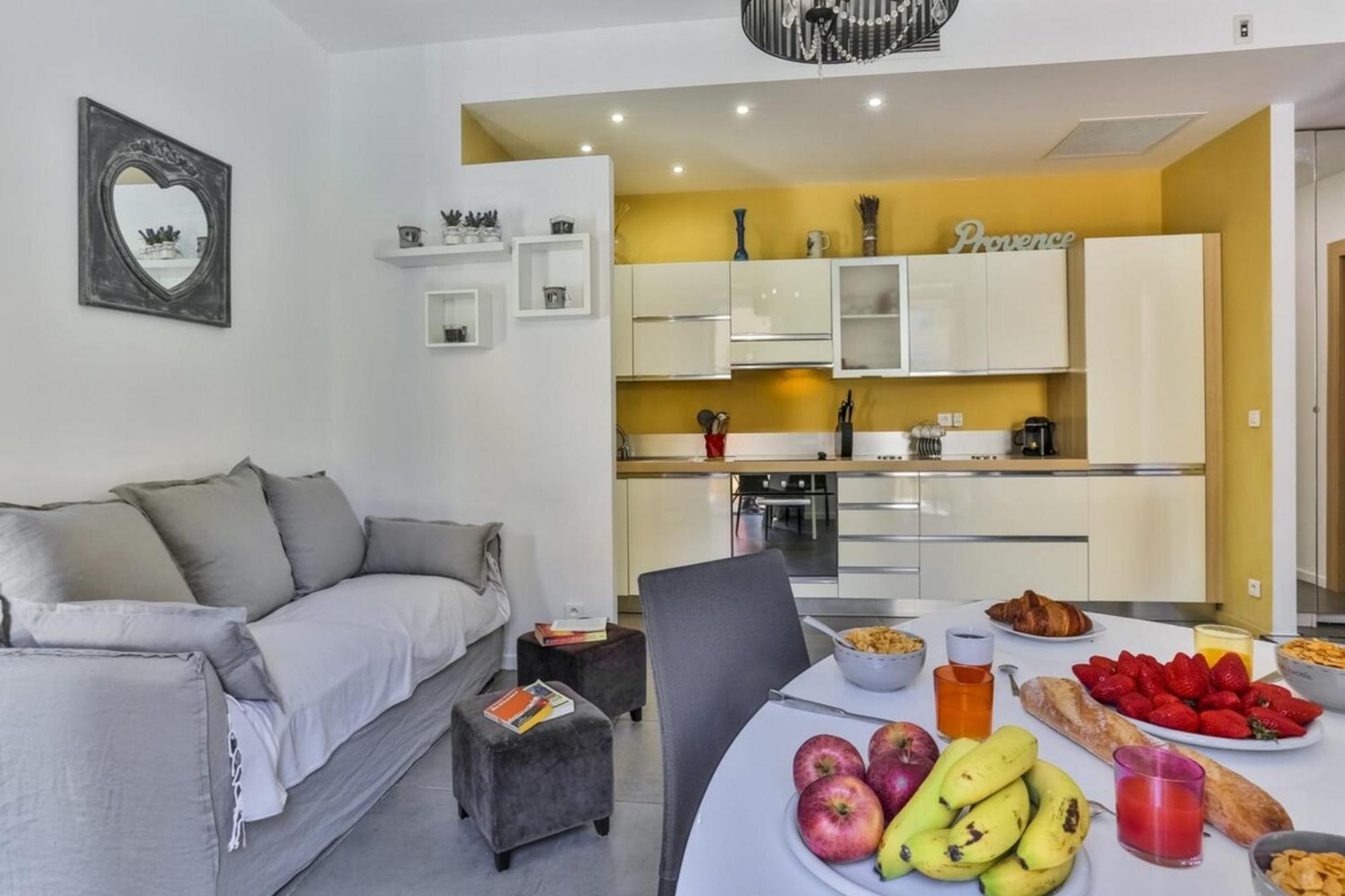 France 82 D - 2 Rooms - Terrace - 1 Min To The Sea Nice Exterior photo